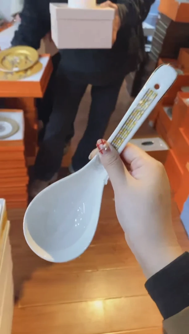 【闪购商品】杯全场正品，京东包邮