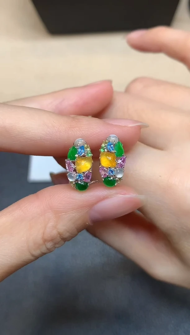 18K金镶嵌翡翠耳饰多宝【无服务费