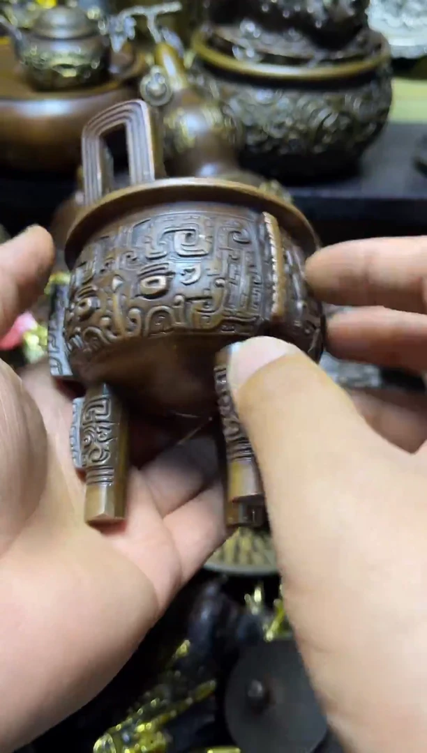 三足鼎精品铜器点击下单