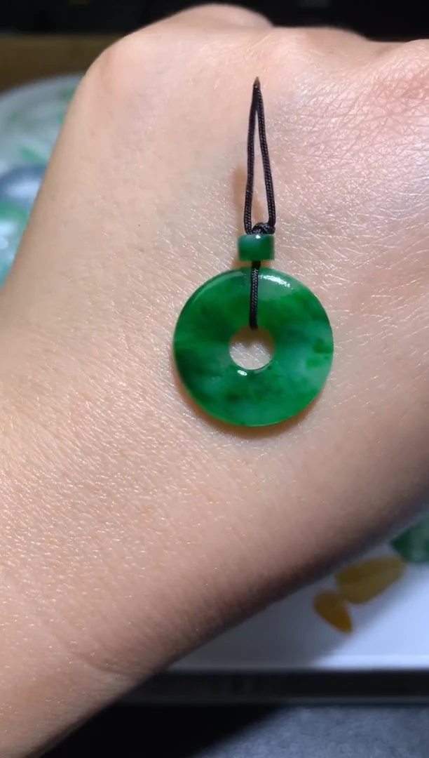 定制翡翠未镶嵌毛货