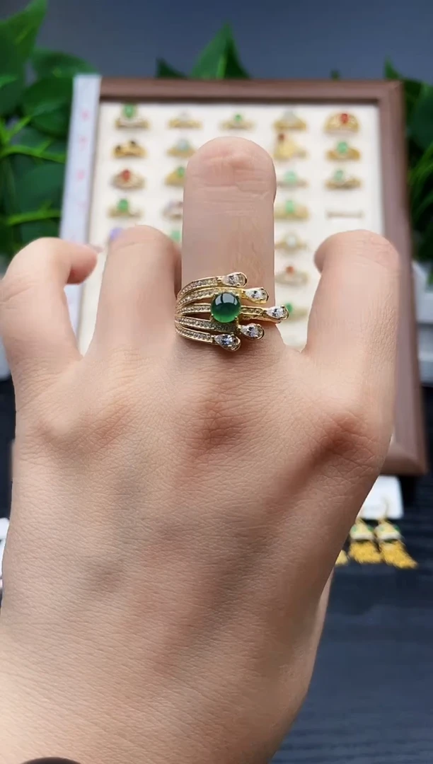 银S925镶嵌戒指翡翠1