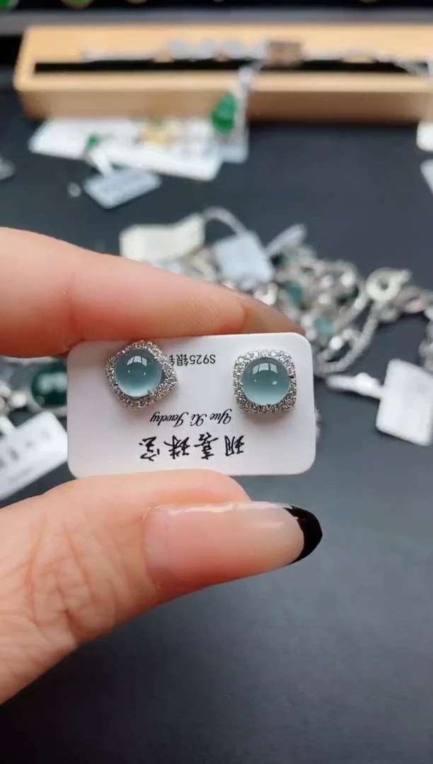 银S925镶嵌戒指翡翠1
