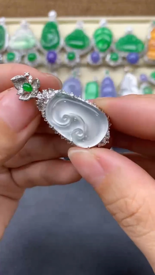 【闪购商品】翡翠颈饰18K金镶嵌595-中国好珍宝