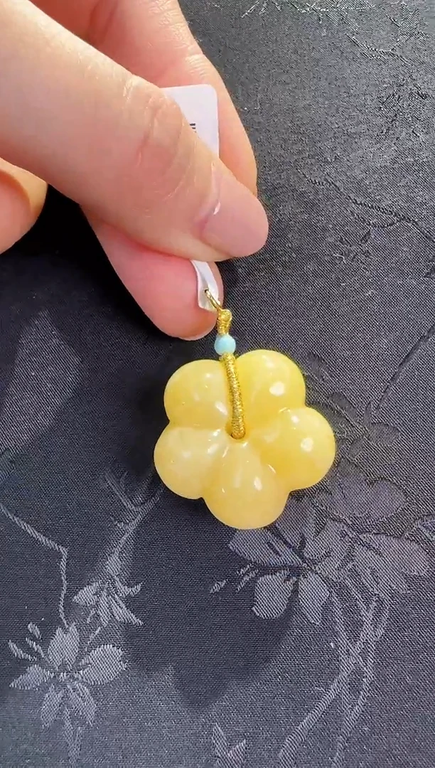 蜜蜡颈饰18K金镶嵌花花吊坠