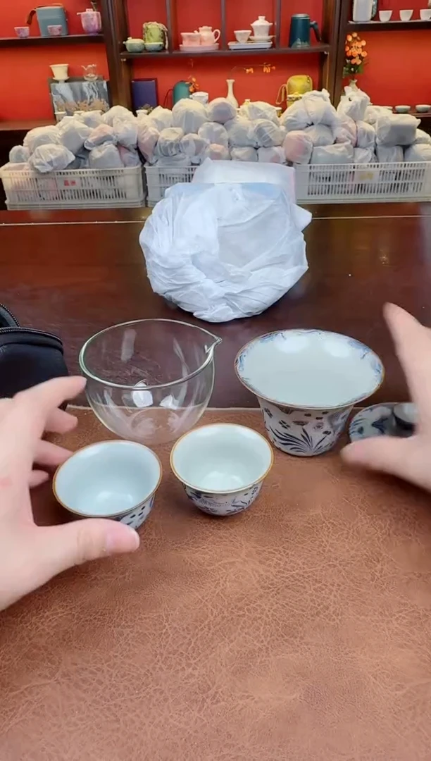 【闪购商品】鱼藻纹盖碗11111111111111