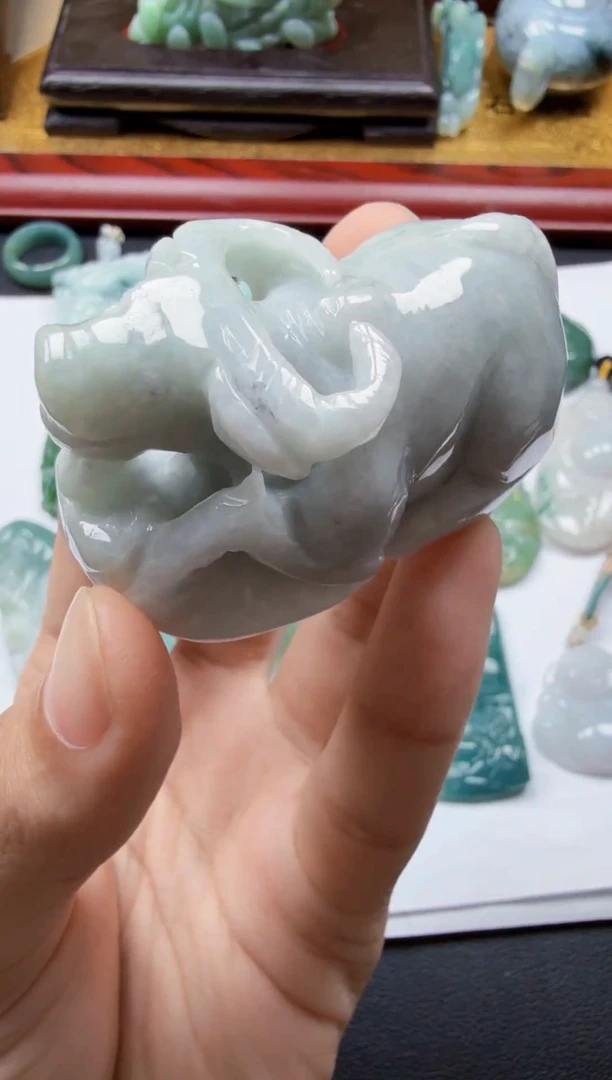 吊坠(不含链)未镶嵌翡翠1