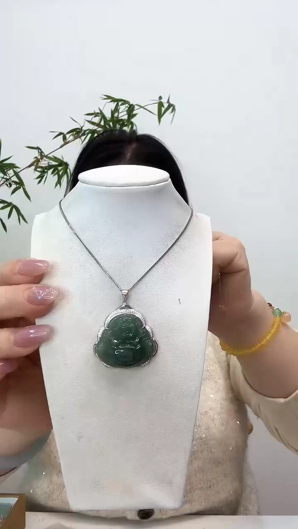 【闪购商品】翡翠吊坠(赠链)银S925镶嵌佛公