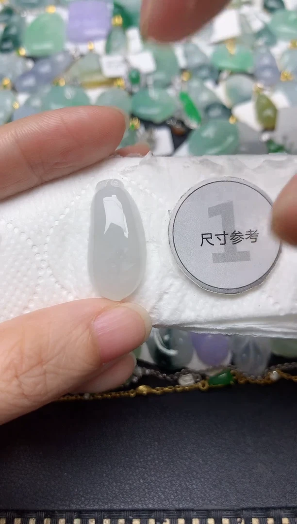 颈饰未镶嵌翡翠天然缅甸A货翡翠
