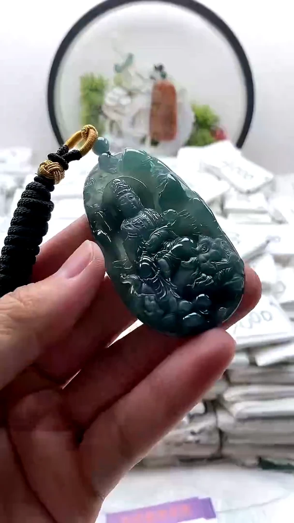 颈饰未镶嵌翡翠文殊