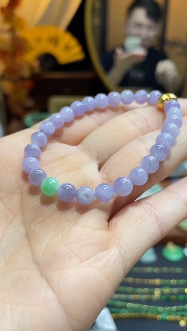 颈饰未镶嵌翡翠手串