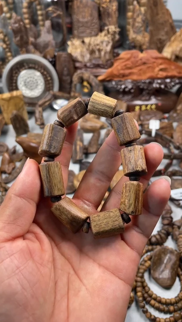 沉香碎屑沉香沧**田沉香 达拉干  沉香 达拉干