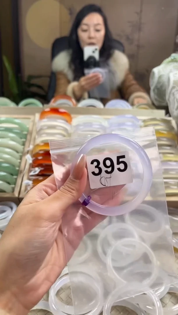 手镯玛瑙/玉髓未镶嵌395