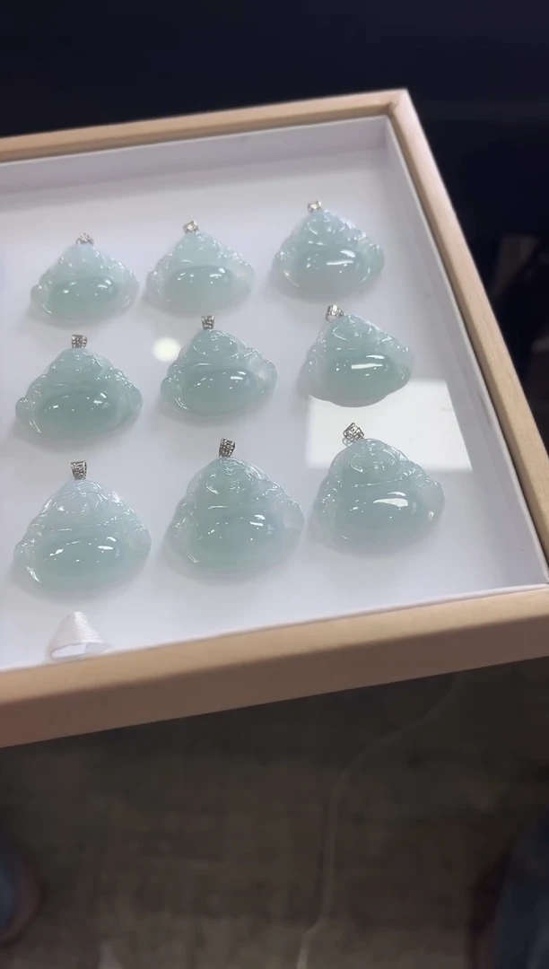 【闪购商品】翡翠颈饰18K金镶嵌V53多样性发一件/配绳子