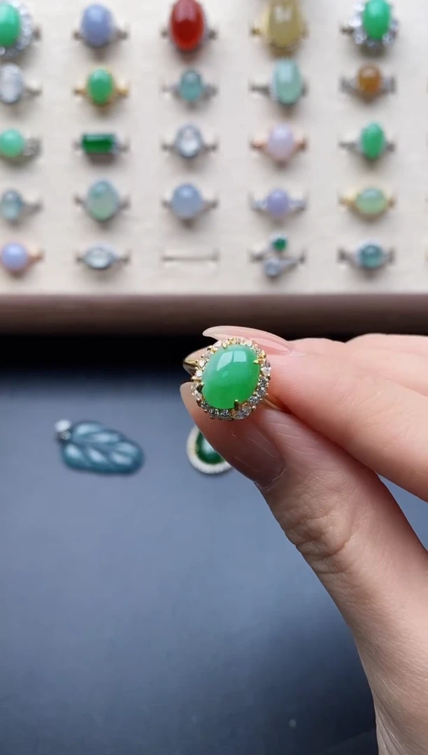 银S925镶嵌戒指翡翠一物一证一礼盒