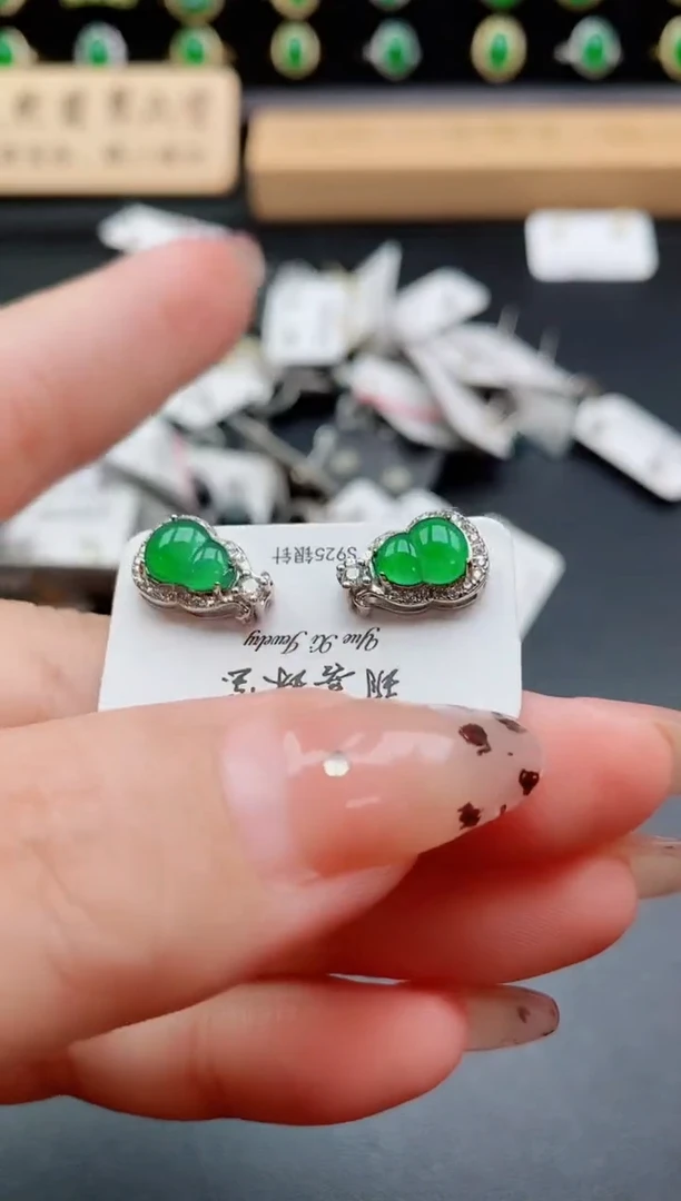 银S925镶嵌戒指翡翠1