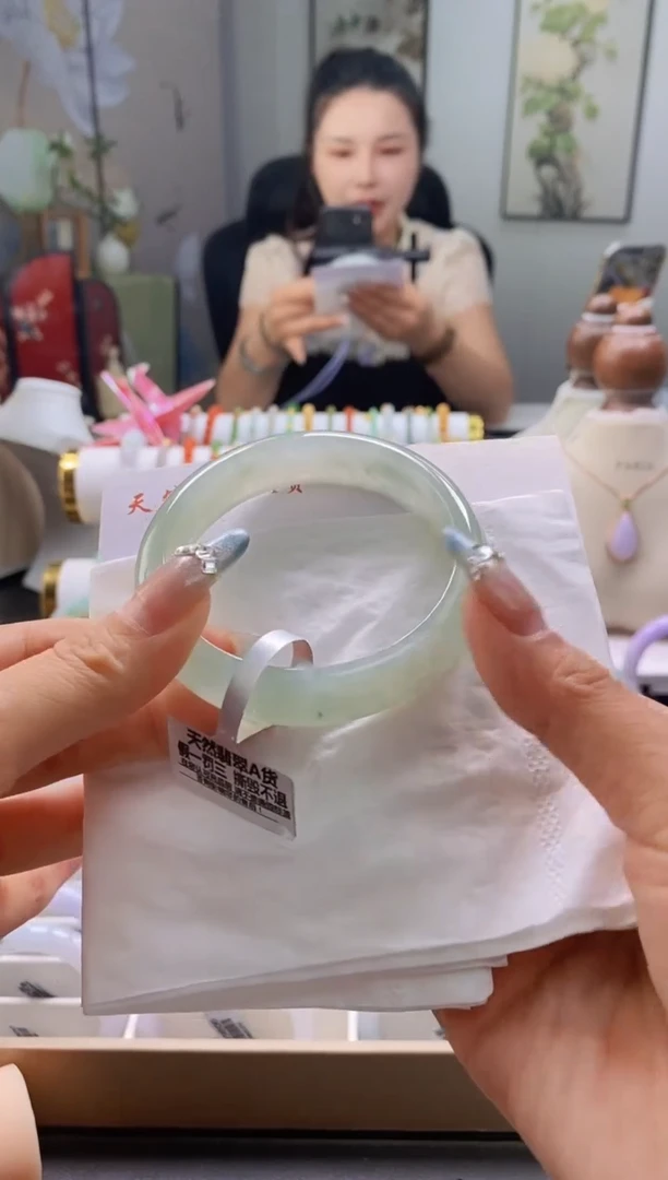 未镶嵌手镯翡翠L****9136号59.4/14.0*7.3宽版*定向 Luer_9