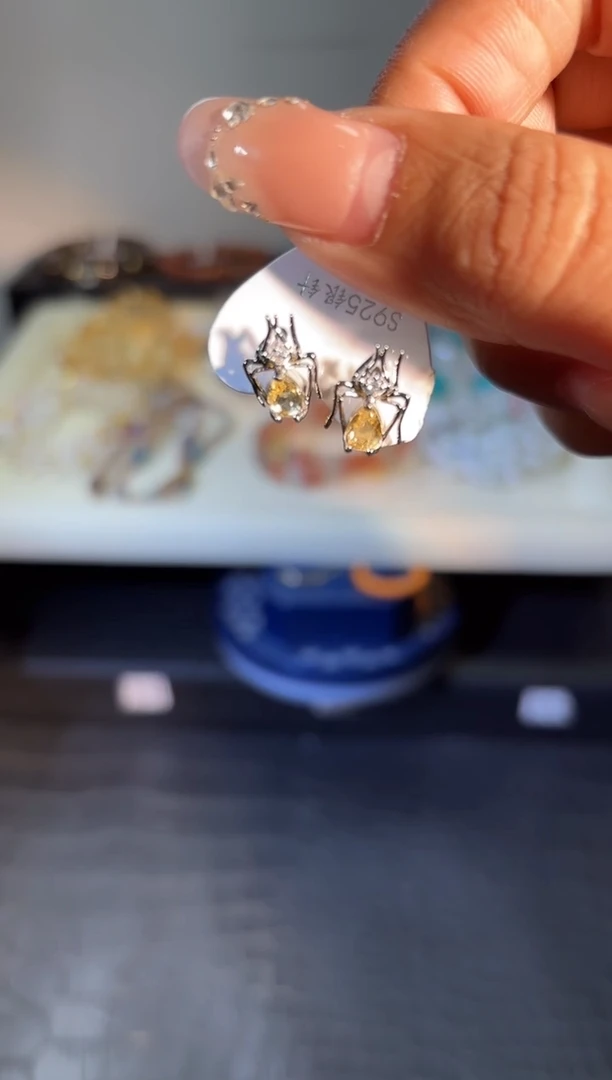 银S925镶嵌耳钉水晶g760多样性发货一件