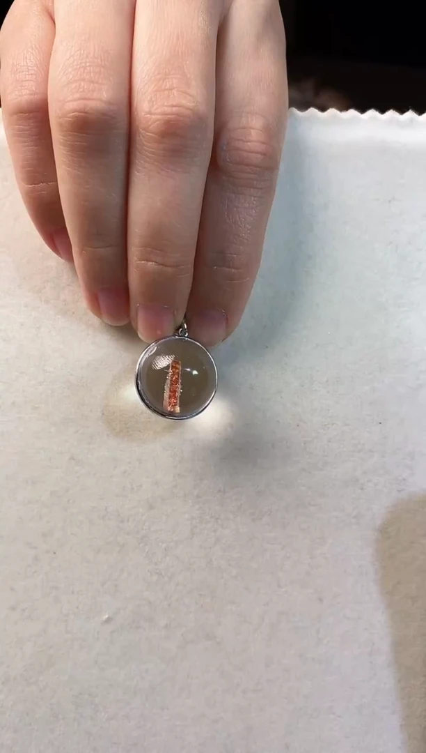 吊坠(赠链)未镶嵌水晶西***忆异相水晶 一定行 毕业级