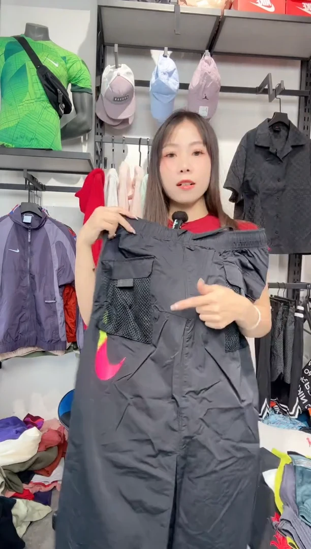 1111编码 瑕疵款直播间过款为准 尺码XL