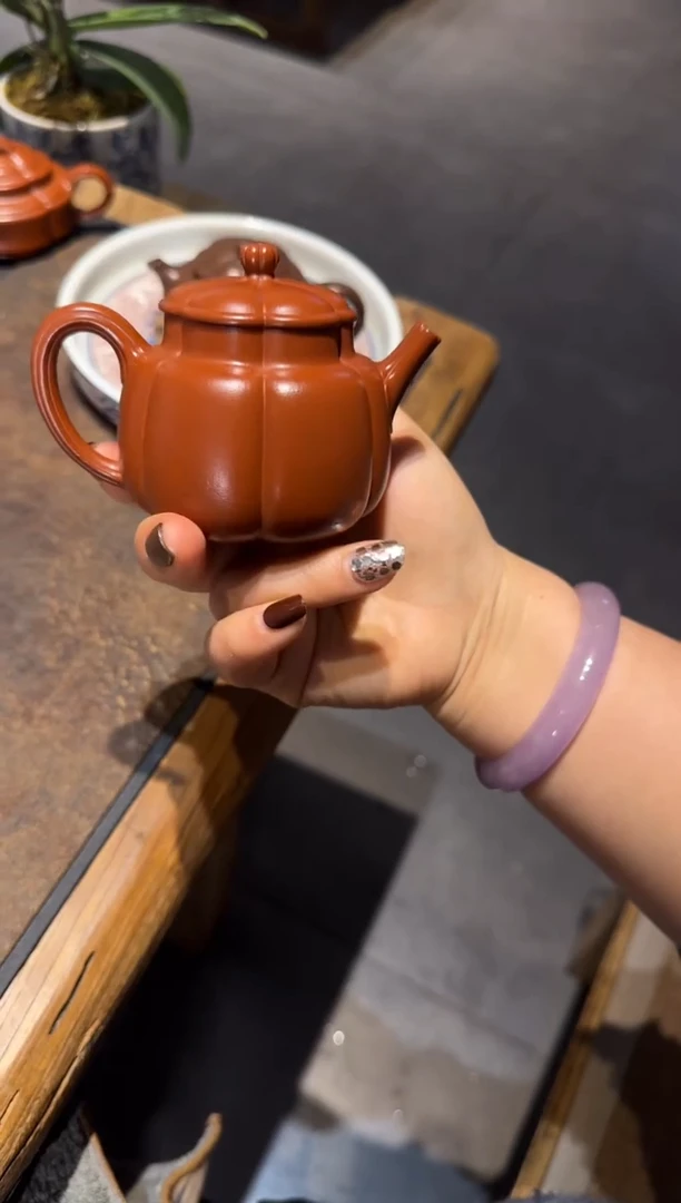 【闪购商品】紫砂茶壶繁花 朱泥