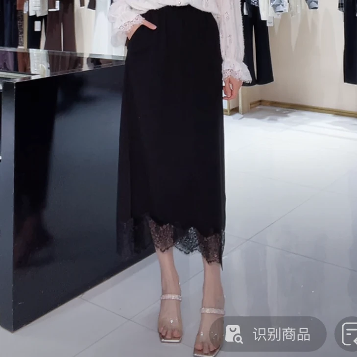 俪妍【LIVELY·YAN】25春款蕾丝半裙25405显瘦气质轻奢时尚夏季黑色