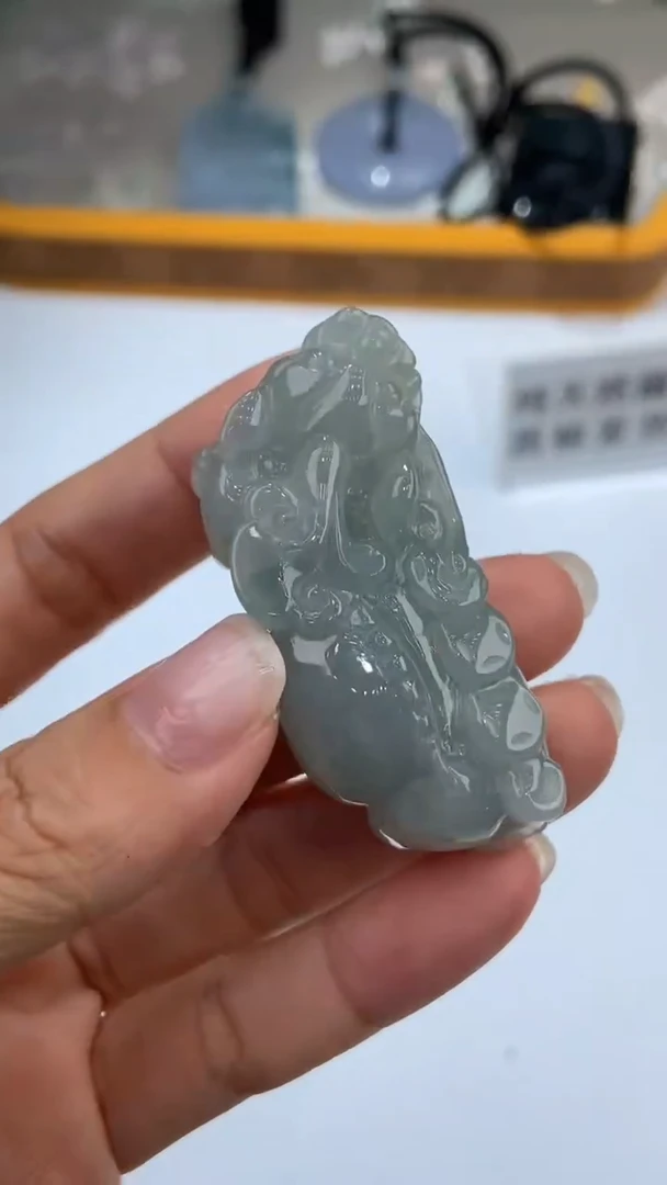 【闪购商品】翡翠挂件未镶嵌2208441