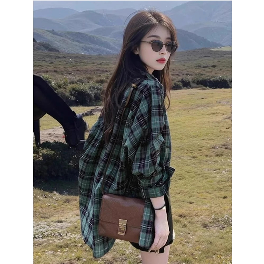格子衬衫女秋冬宽松韩版设计感小众上衣法式别致长袖衬衣开衫外套