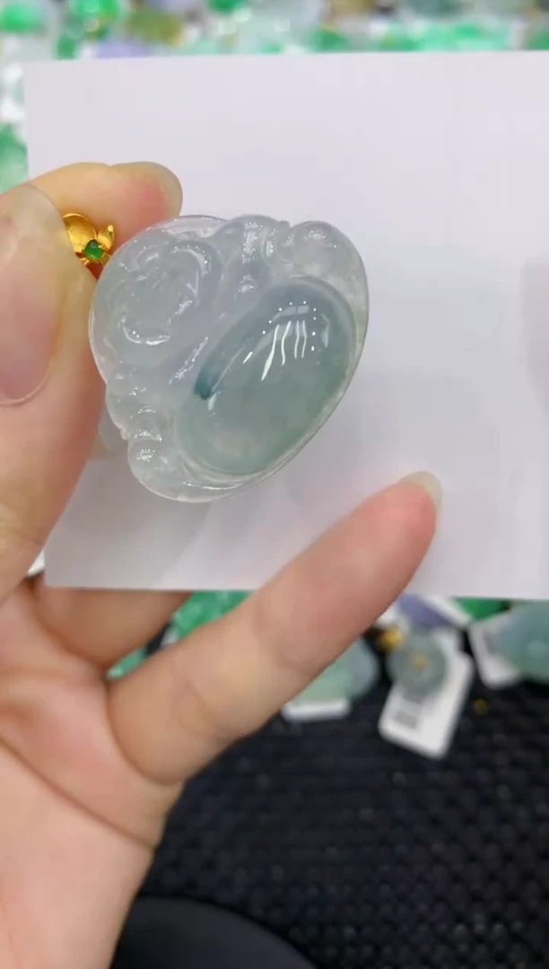 【闪购商品】翡翠颈饰18K金镶嵌8888888888