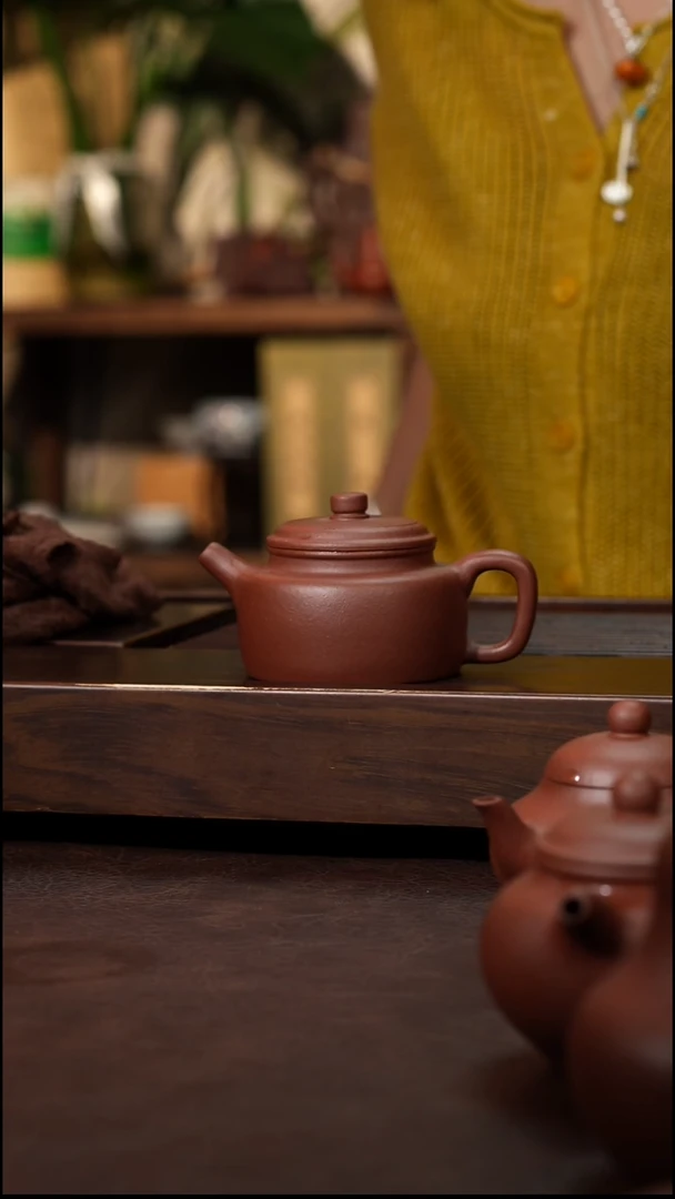 茶壶紫砂底槽清小德钟100cc左右