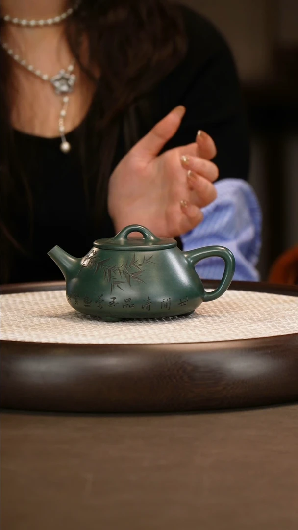 杨瑶芬 平盖石瓢 景舟绿泥 300c/绿泥闻香杯/办公杯