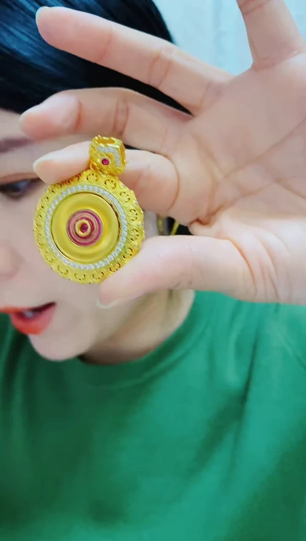 合金无096旋转太阳花吊坠