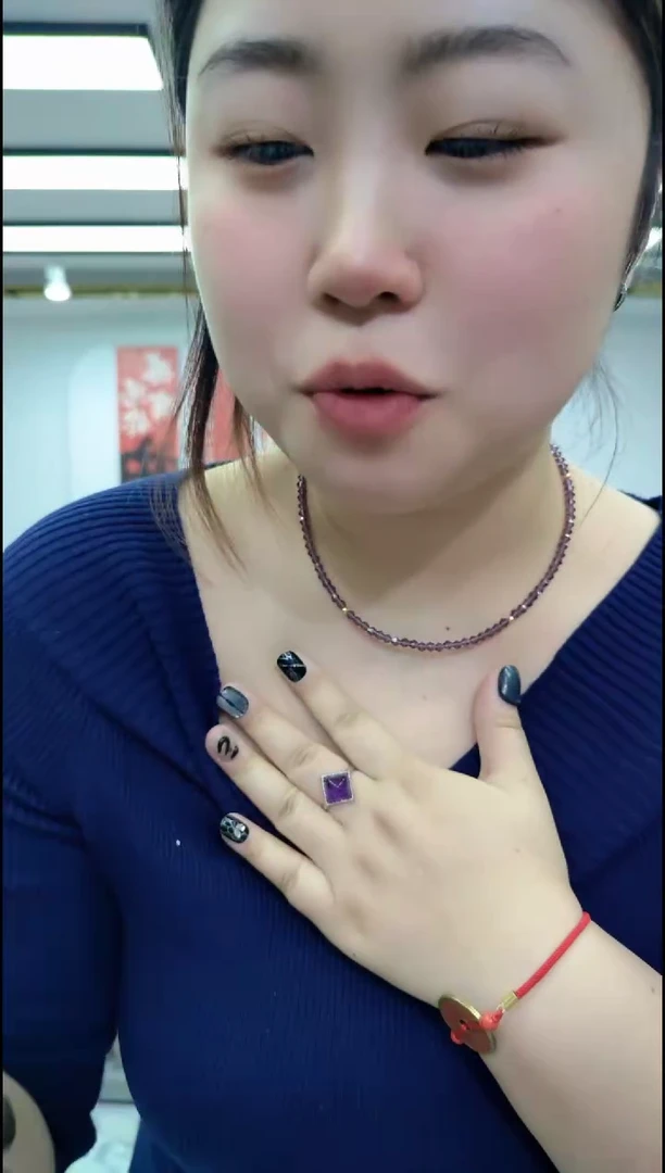 【闪购商品】玻璃颈饰0802紫色刻面项链