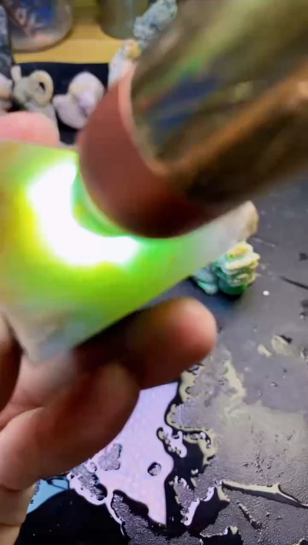 翡翠未镶嵌颈饰天然翡翠033