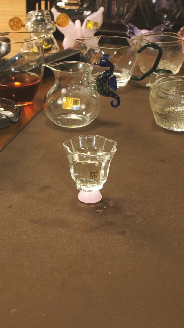 爱莲说花杯粉色晶焱金标