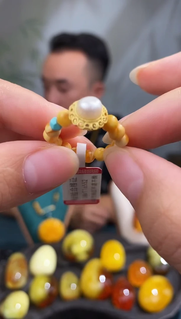 裸石琥珀未镶嵌包邮