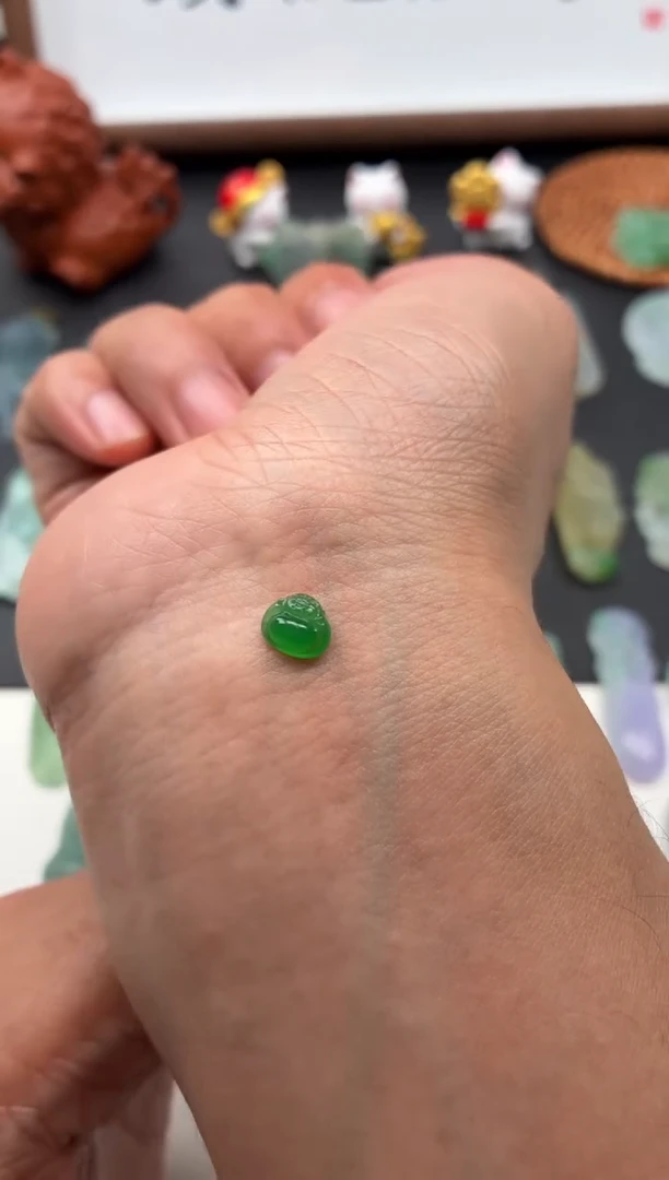 未镶嵌定制翡翠翡翠