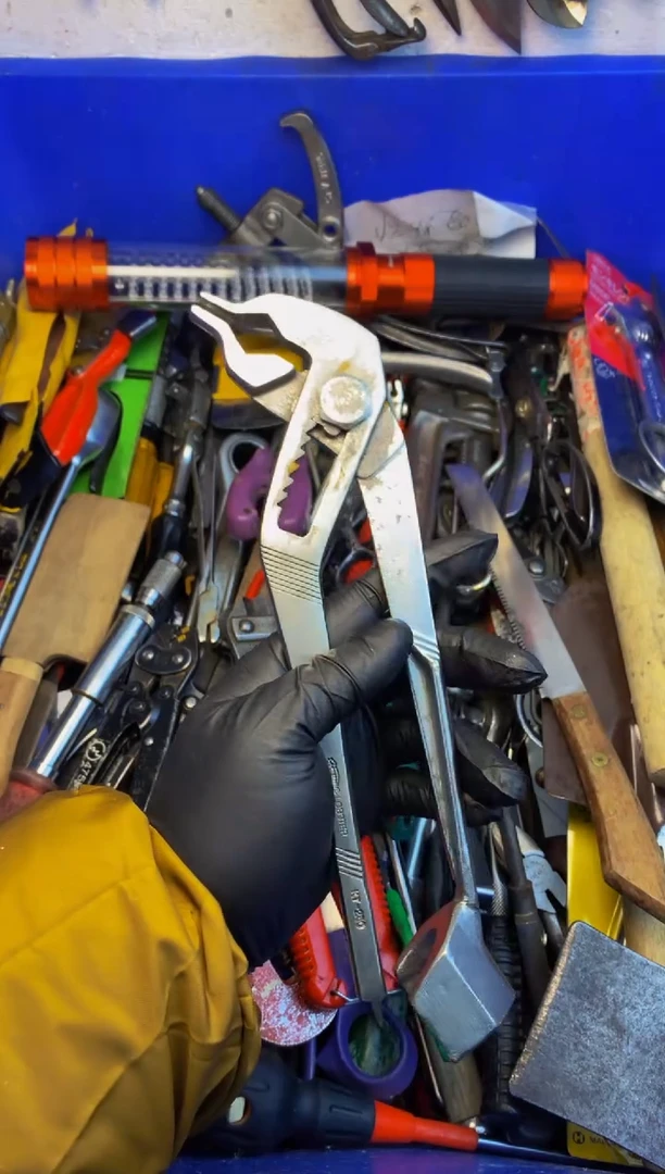 x****1可乐日本工具仓库闪购链接