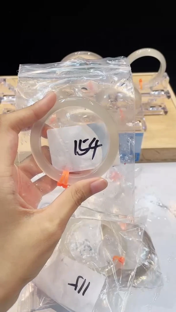 玛瑙/玉髓手镯未镶嵌154-5+
