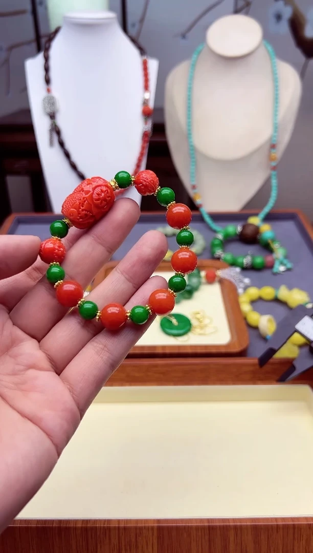 【闪购商品】玛瑙/玉髓手链14K金镶嵌S