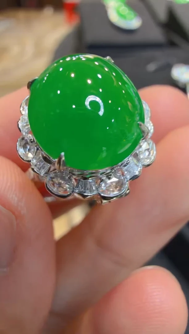 18K金镶嵌戒指翡翠多样性团购发一件
