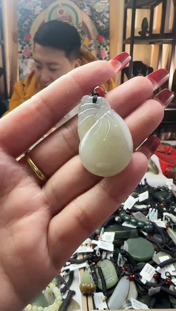 颈饰未镶嵌和田玉438743434