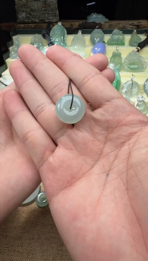 定制翡翠未镶嵌缅甸A货翡翠