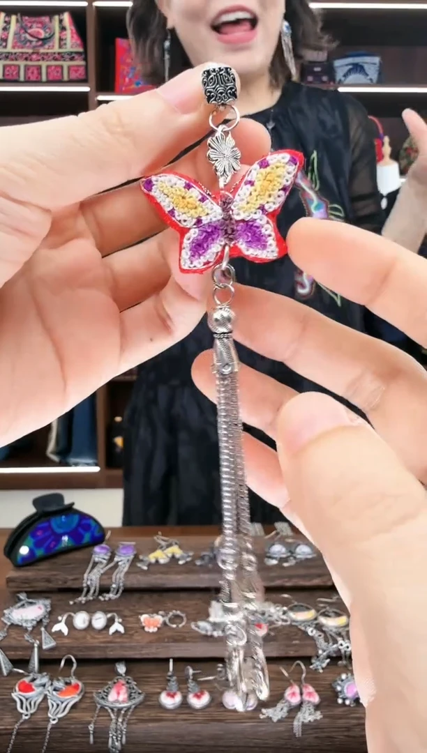 【闪购商品】织绣18蚩梦苗族古绣