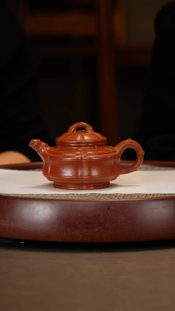 【闪购商品】紫砂茶壶【王芳】寅春朱泥六方竹鼓  240CC