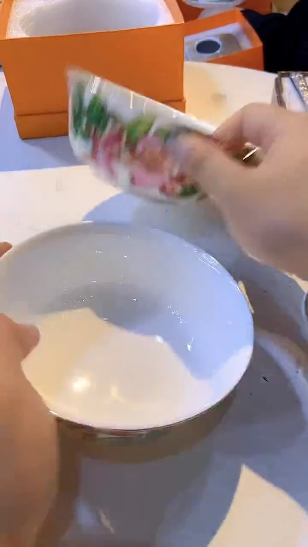 杯鸿辉家品牌瓷器，京东包邮！