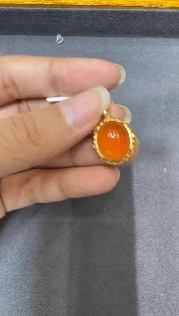 颈饰银S925镶嵌南红玛瑙约14.5*12.5mm保山南红冰红吊坠S925银镶