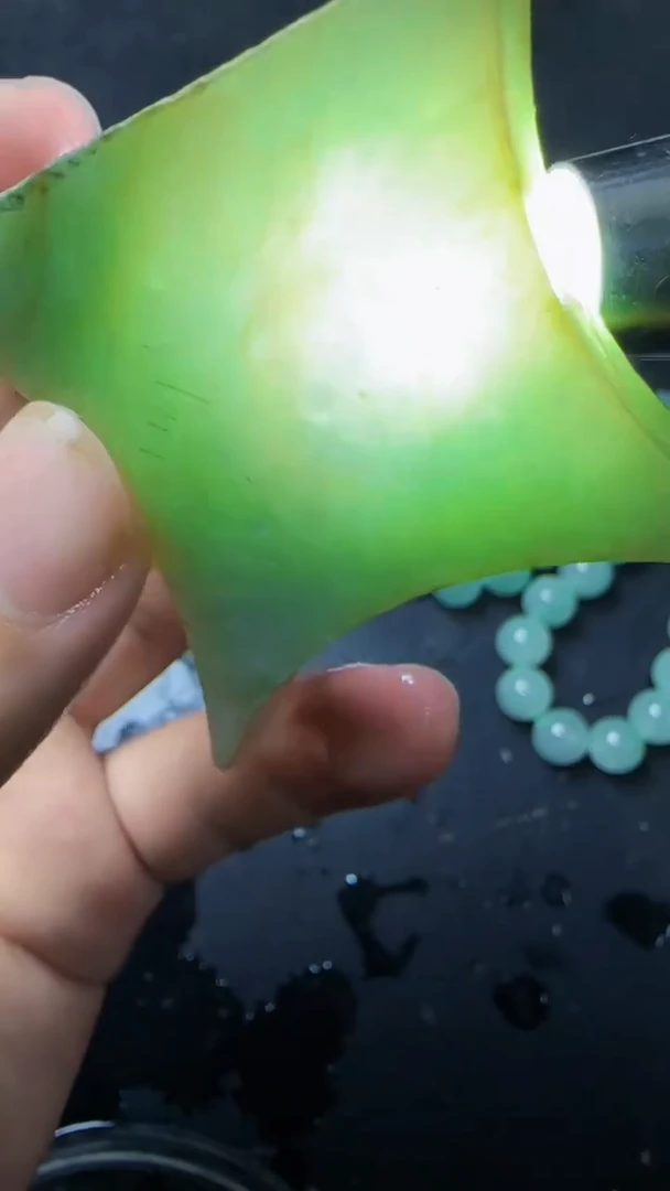 颈饰未镶嵌翡翠邕**房011