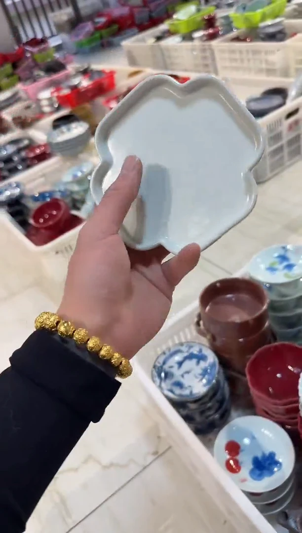 微瑕商品，介意勿拍