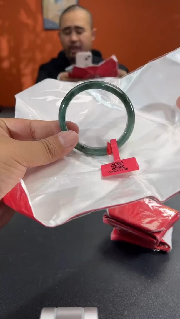 未镶嵌手镯（贵妃镯）翡翠8 55贵·