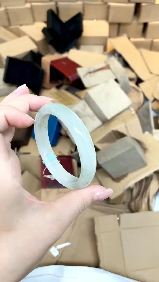 石英质玉手镯未镶嵌592-60